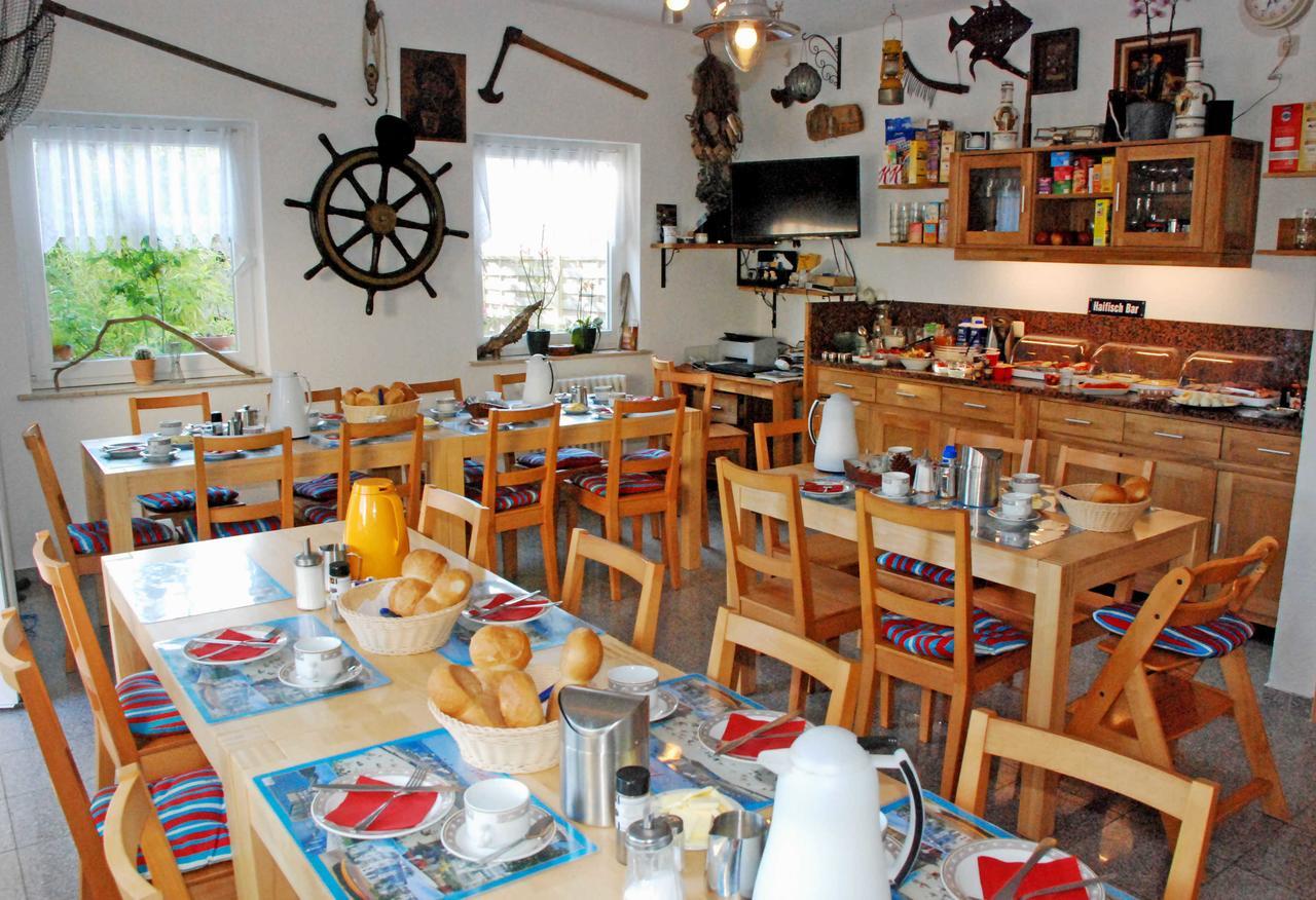 Pension Im Ostseebad Sellin Экстерьер фото